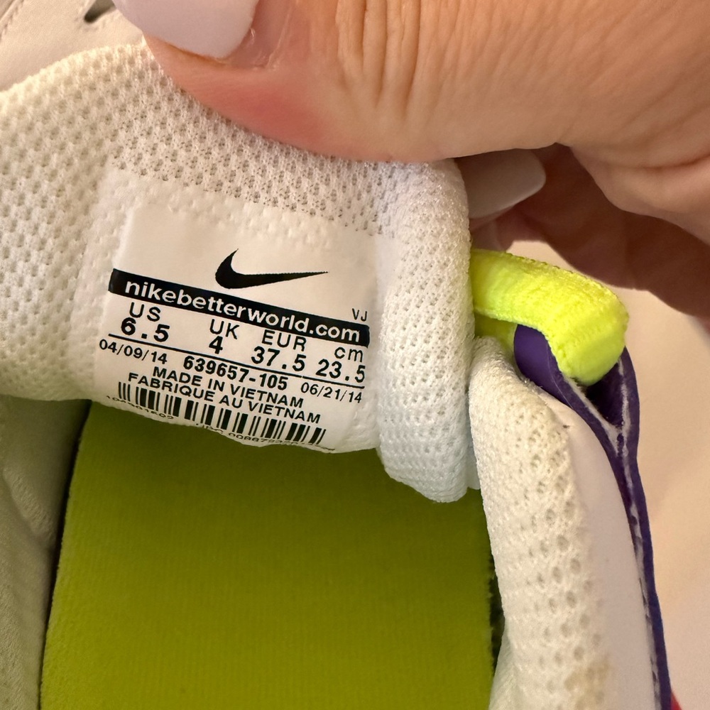 Nike women’s  Sneakers - White, Purple, Neon Yellow - Picture 7 of 7